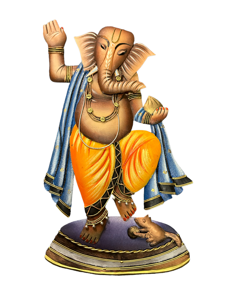 Lixra Sumptuous Standing Lord Wall Decor