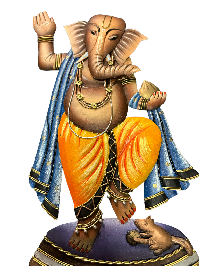 lixra Sumptuous Standing Lord Wall Decor