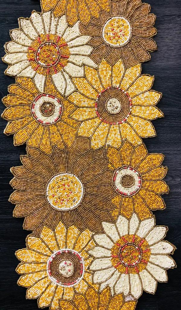 Lixra Star Ornamental Beaded Table Runner With 6 Placemat