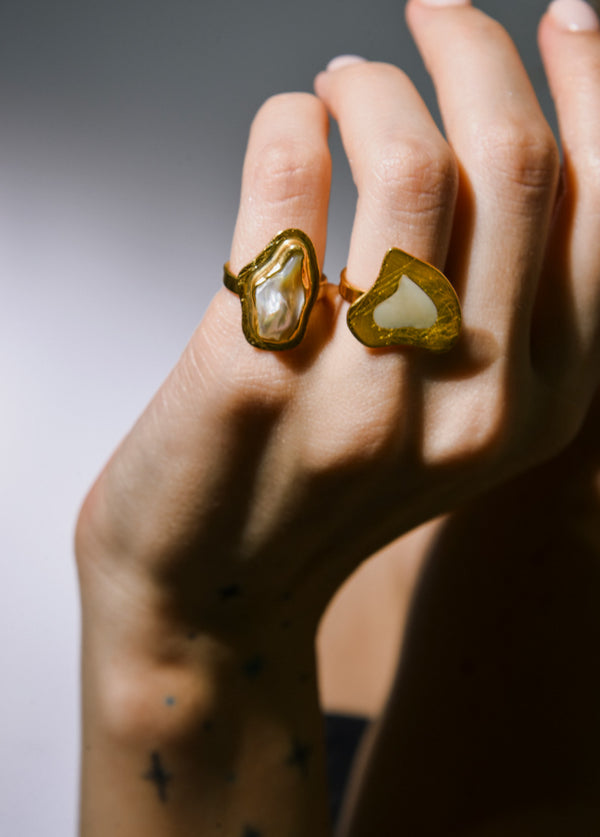 Liya CREAMY HEART RING