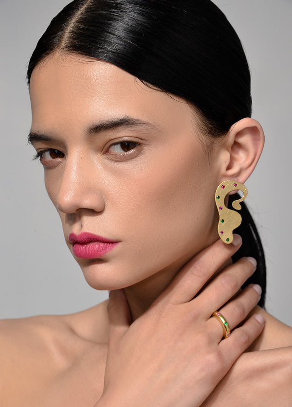 liya CRYSTAL CURLY EARRINGS