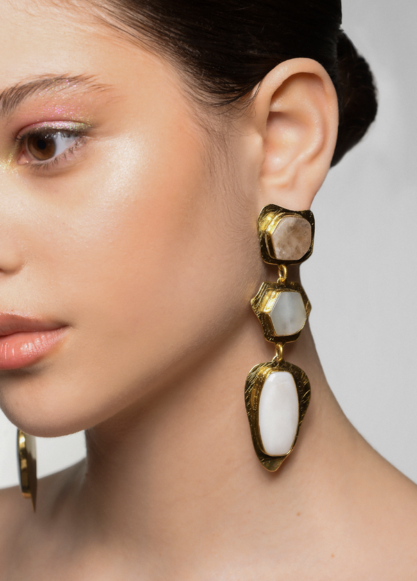 liya MINERAL DROP EARRINGS