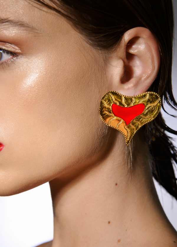 liya POP HEART EARRINGS