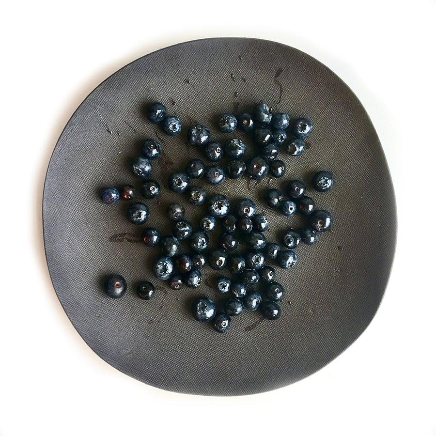 Liza Witte Black Stoneware Plate