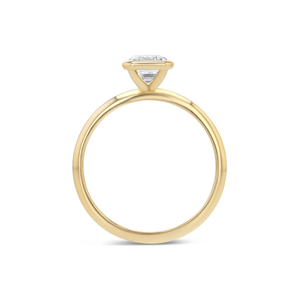 Lizzie Mandler Bezel Setting With Signature Knife Edge Band