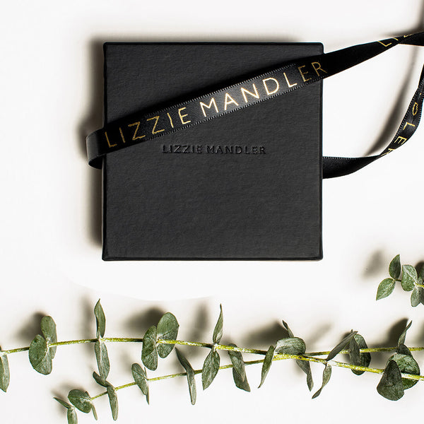 Lizzie Mandler Gift Wrapping