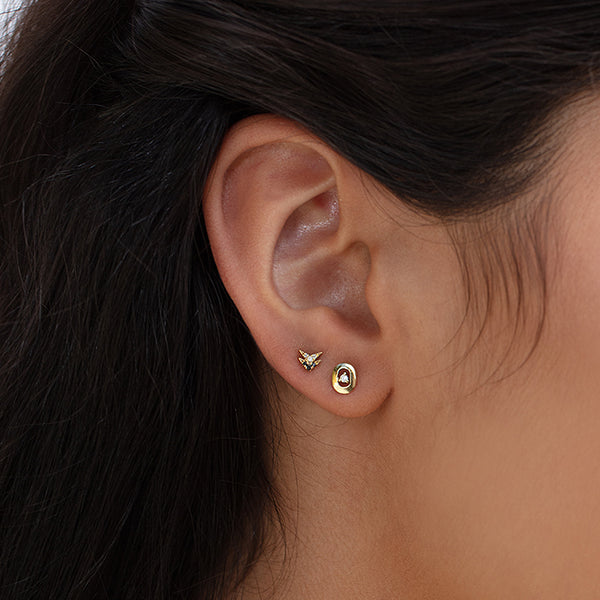 Lizzie Mandler Othello Double V Stud