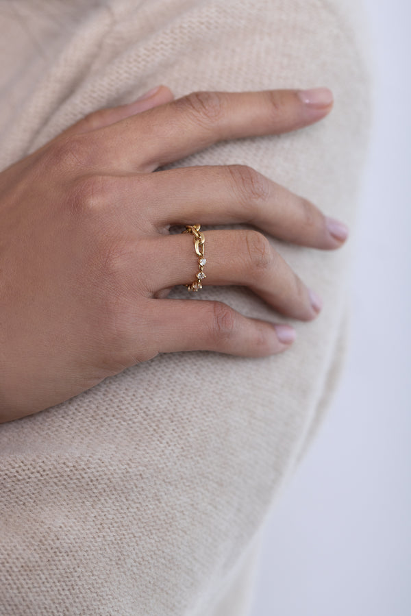 Lizzie Mandler XS Link And Eclat Diamond Chain Ring