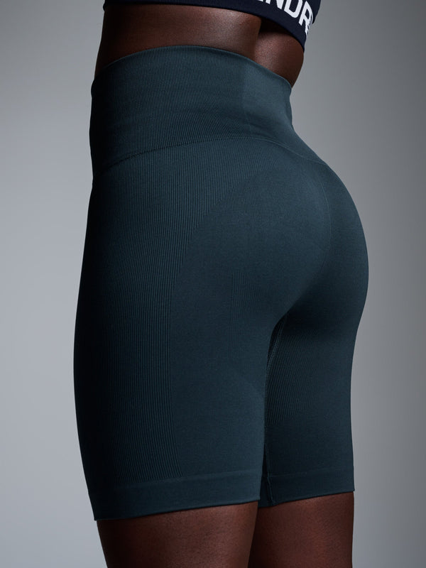 Lndr Chisel 8" Short Marine