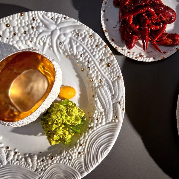 L'objet Haas Mojave Desert Charger - White + Gold