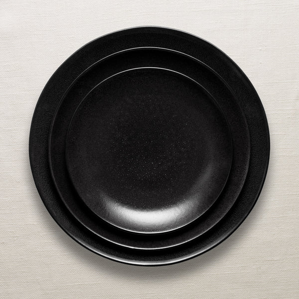 L'objet Terra Dinnerware Set - Iron