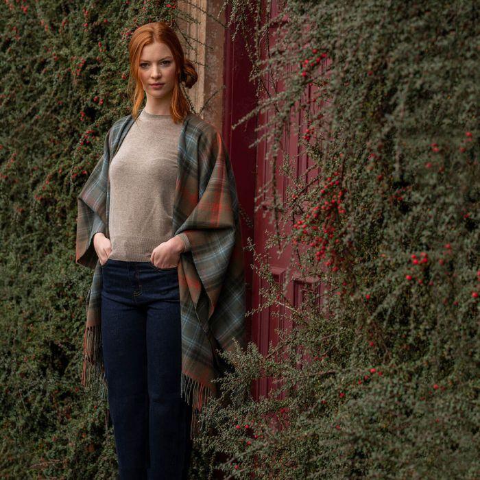 Lochcarron Of Scotland Alice Lochcarron Hunting Weathered Tartan Lambswool Serape