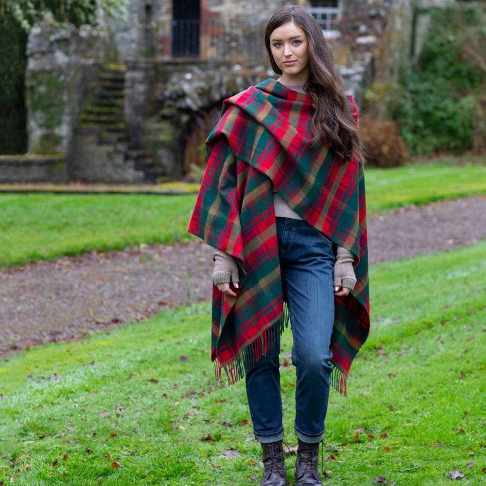 Lochcarron Of Scotland Alice Maple Leaf Canadian Tartan Lambswool Serape
