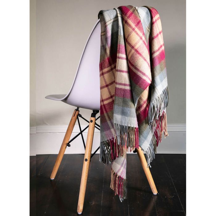 Lochcarron Of Scotland Auld Scotland Tartan Lambswool Blanket