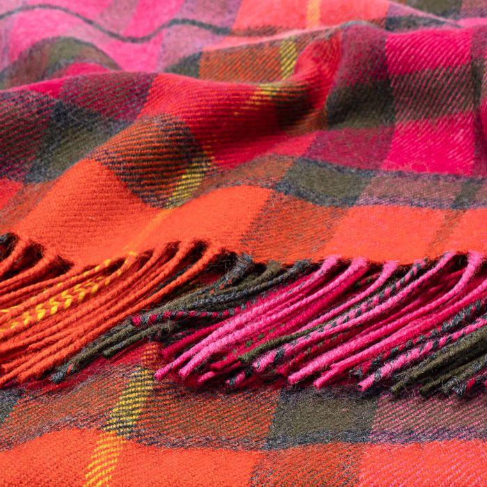 Lochcarron Of Scotland Bobbie Buchanan Rose Tartan Lambswool Stole