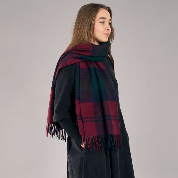 Lochcarron Of Scotland Bobbie Lindsay Modern Tartan Lambswool Stole