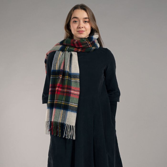 Lochcarron Of Scotland Bobbie Stewart Silver Dress Tartan Lambswool Stole