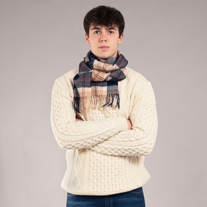 Lochcarron Of Scotland Bowhill Bannockbane Navy Tartan Lambswool Scarf