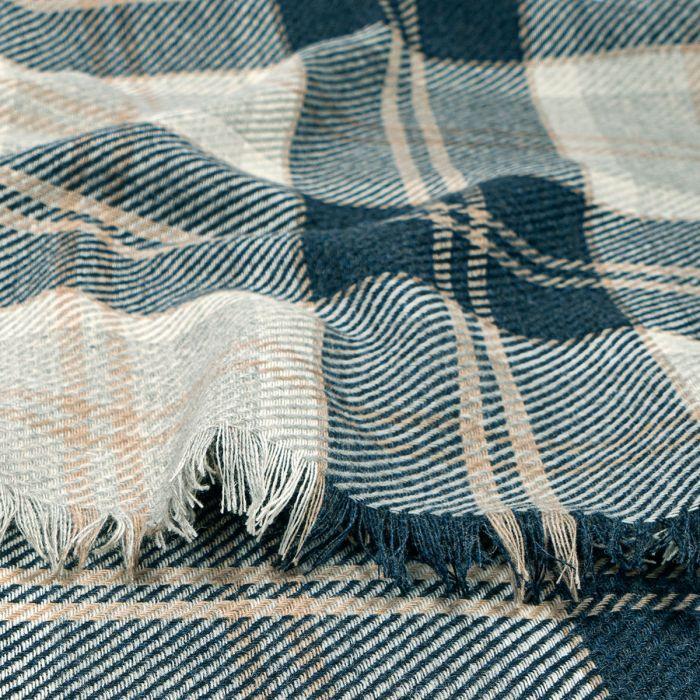 Lochcarron Of Scotland Brock Bannockbane Grey Luxury Fine Wool Scarf