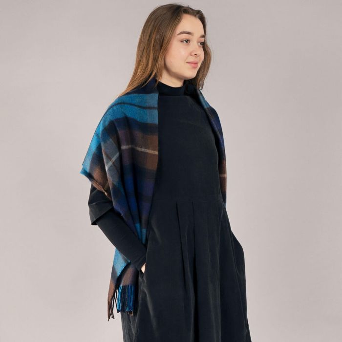 Lochcarron Of Scotland Buchanan Blue Tartan Lambswool Stole