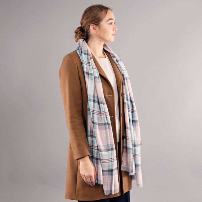 Lochcarron Of Scotland Diana Princess Of Wales Memorial Rose Tartan Extra Fine Merino Stole