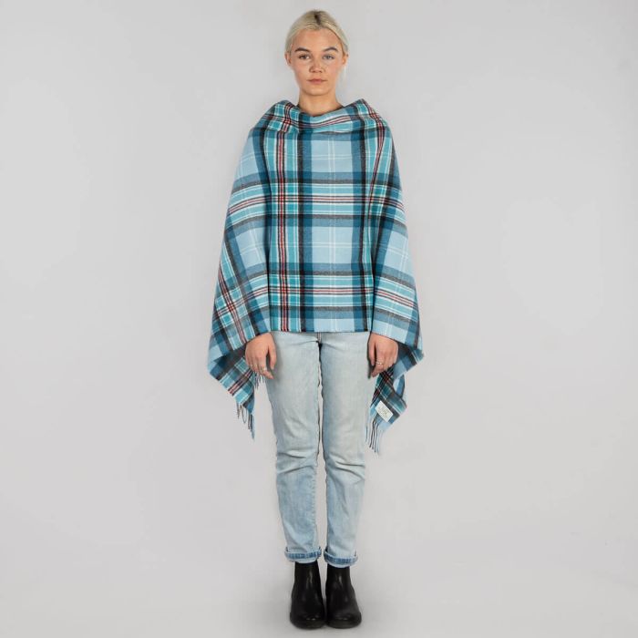Lochcarron Of Scotland Diana Princess Of Wales Memorial Tartan Lambswool Poncho