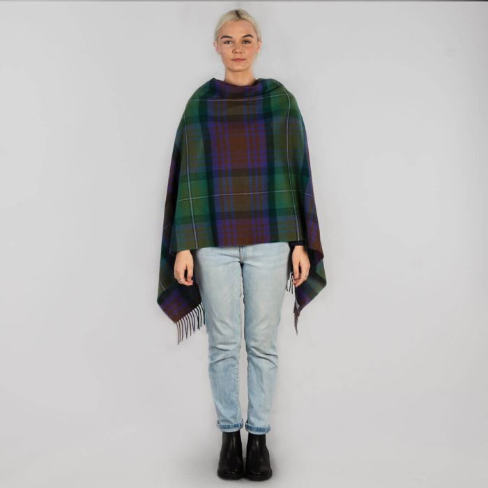 Lochcarron Of Scotland Georgia Isle Of Skye Lambswool Poncho