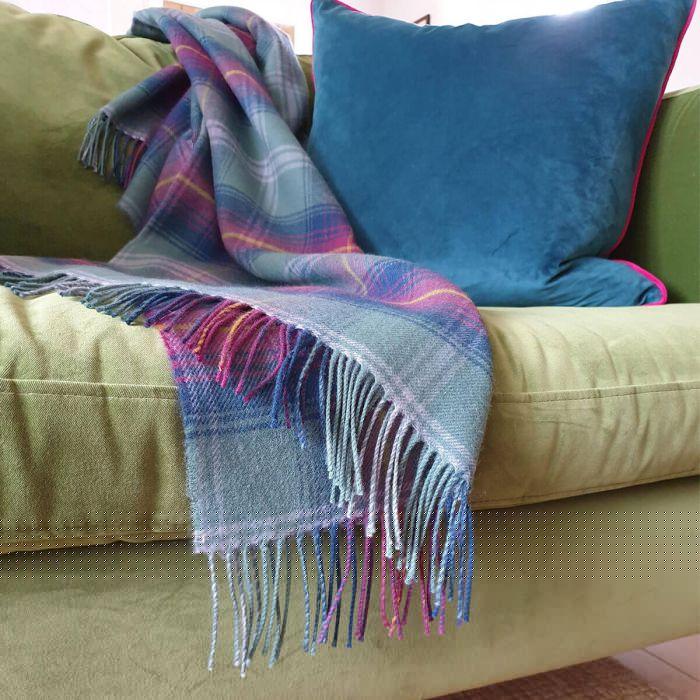 Lochcarron Of Scotland Hame Tartan Lambswool Blanket