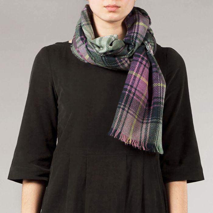 Lochcarron Of Scotland Hame Luxury Fine Wool Stole