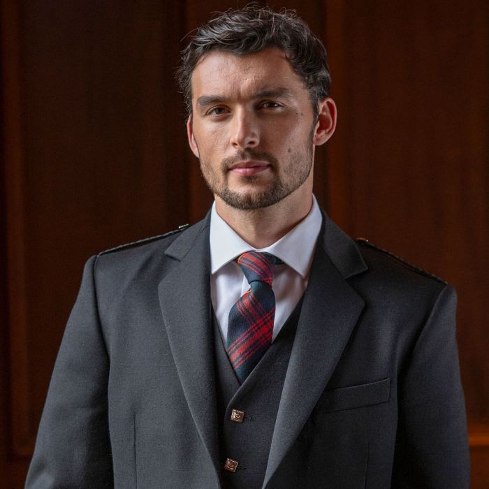 Lochcarron Of Scotland MacLennan Modern Tartan Tie