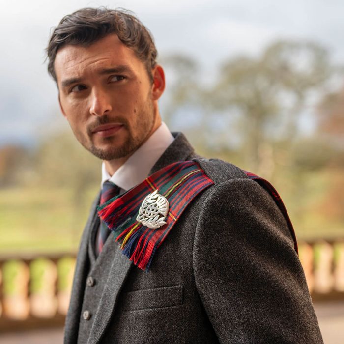 Lochcarron Of Scotland Made To Order Reiver Lightweight Tartan Mini Fly Plaid