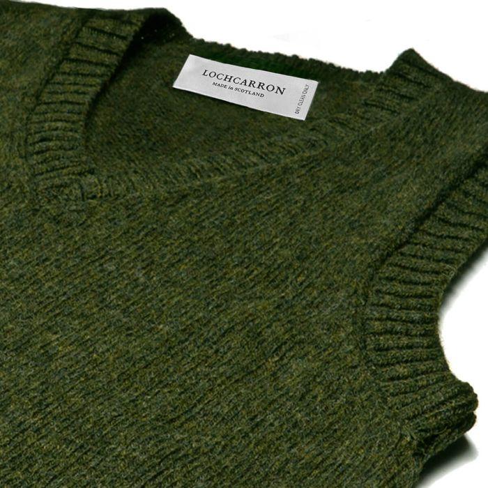 Lochcarron Of Scotland Men's Jack Scotspine Chunky Knitted Wool V Neck Slipover Vest
