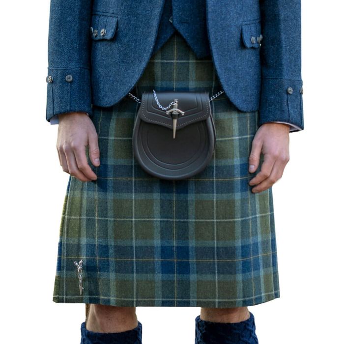 lochcarron of scotland Mens Traditional 8 Yard Selkirk Tweed Heavy Weight Kilt
