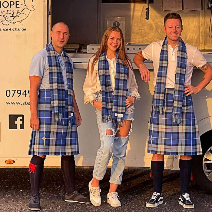 Lochcarron Of Scotland Steps To Hope Tartan Lambswool Scarf