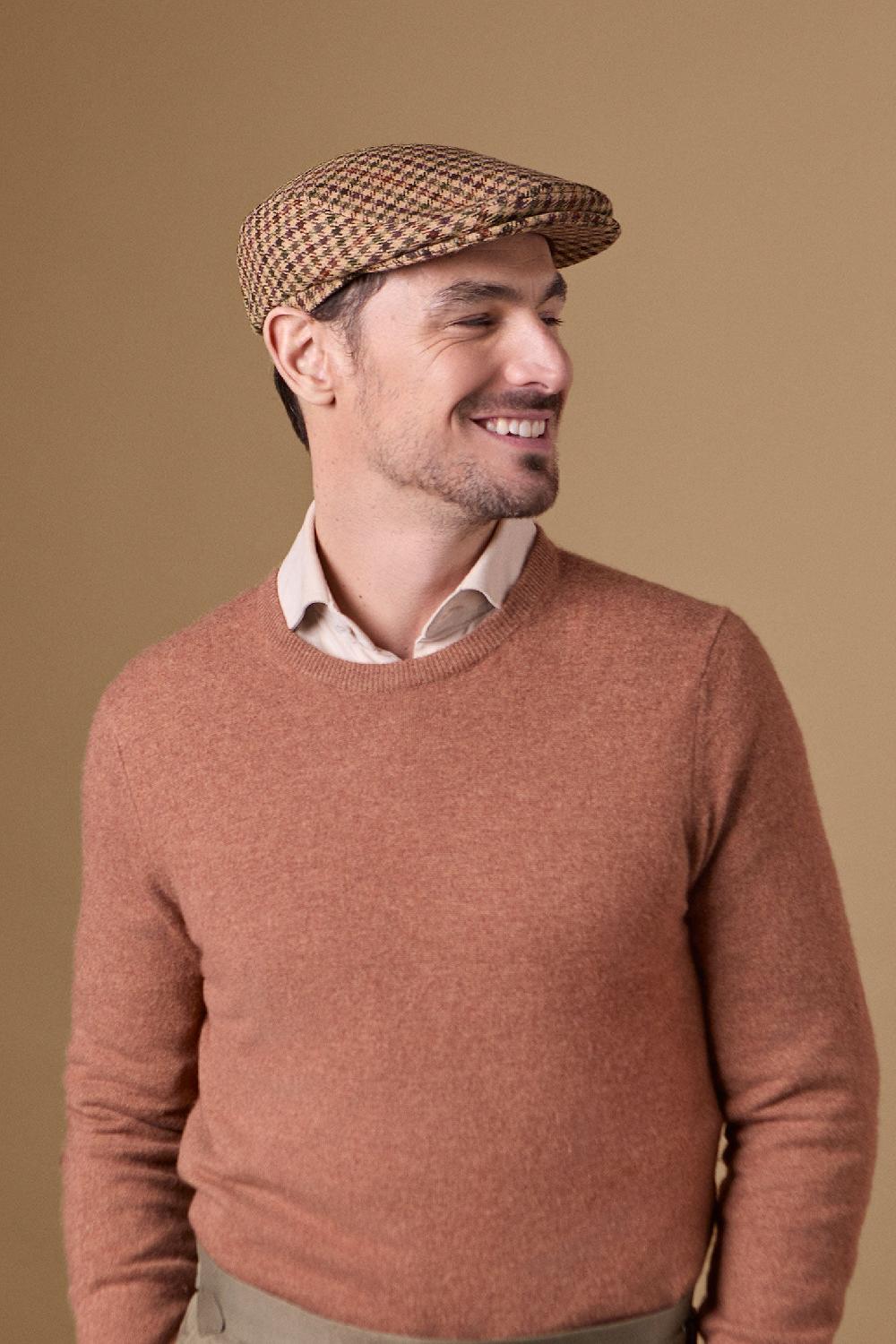 lock & co hatters Highgrove Estate Cap In Brown Wool Check