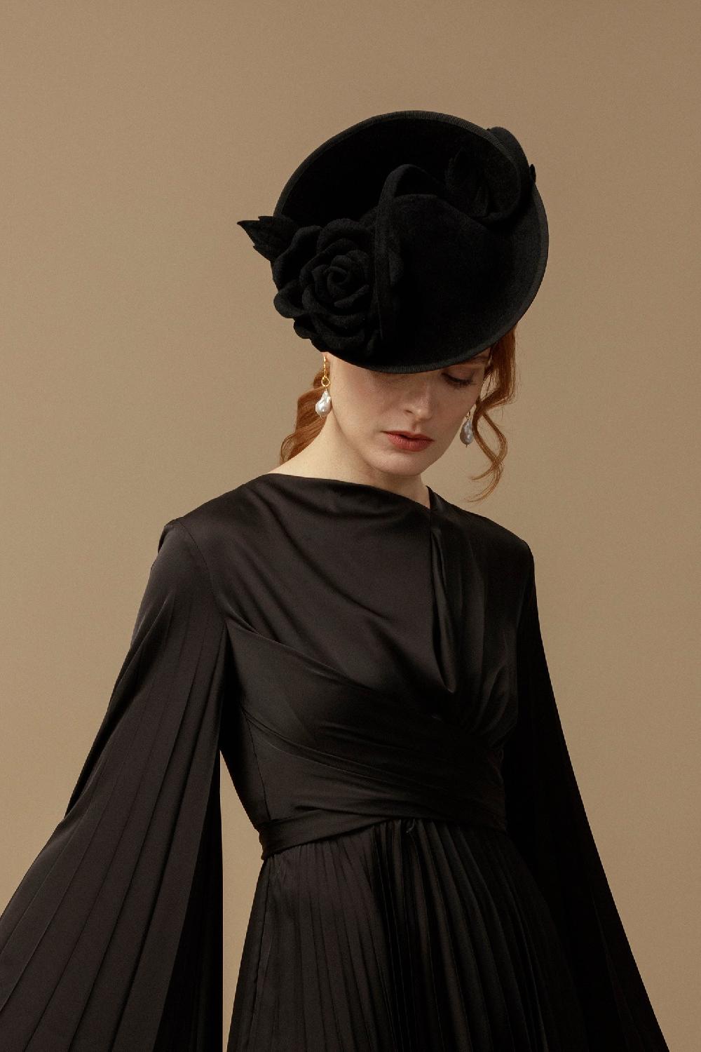 Lock & Co Hatters Belgravia Rose Black Percher Hat