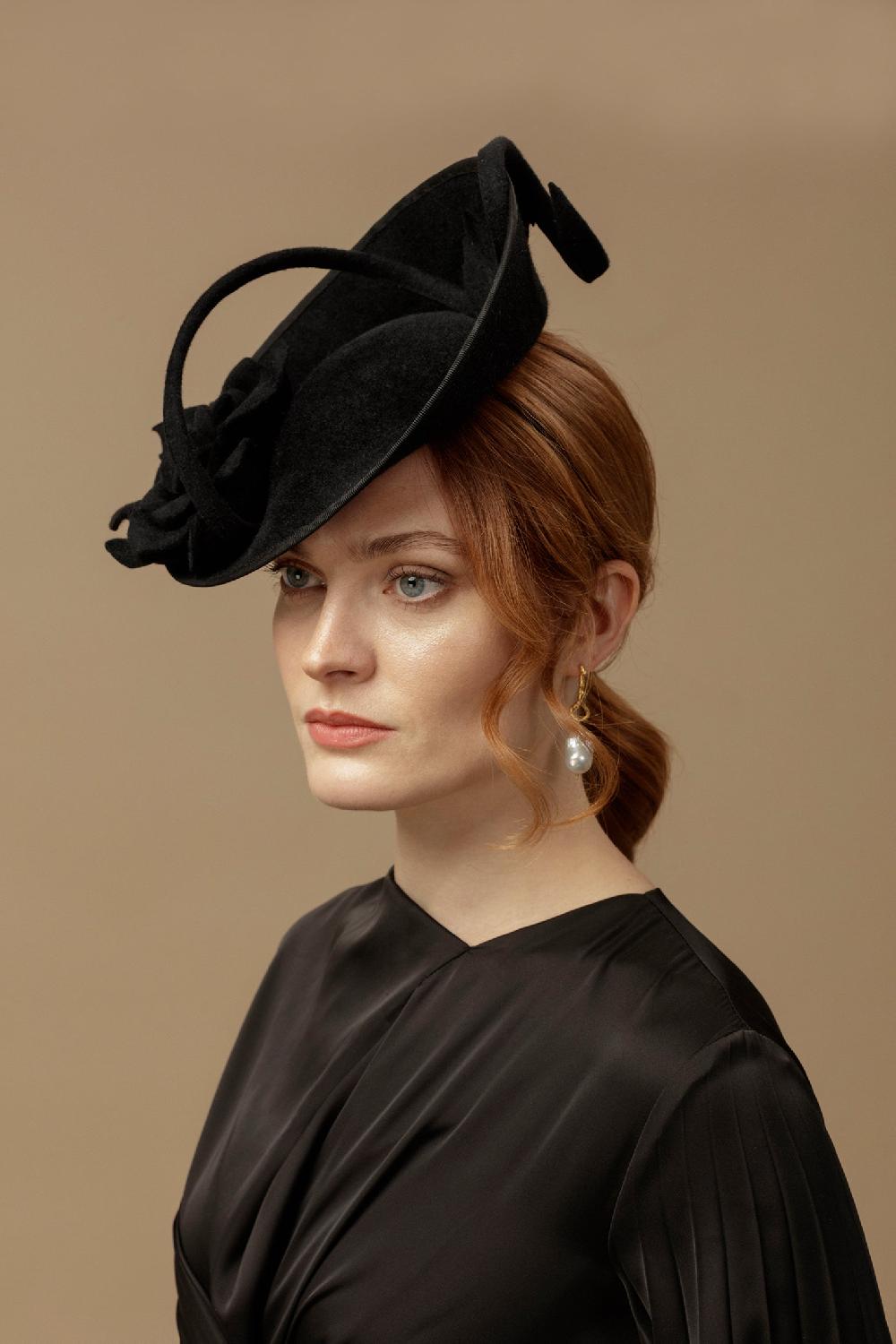lock & co hatters Belgravia Rose Black Percher Hat