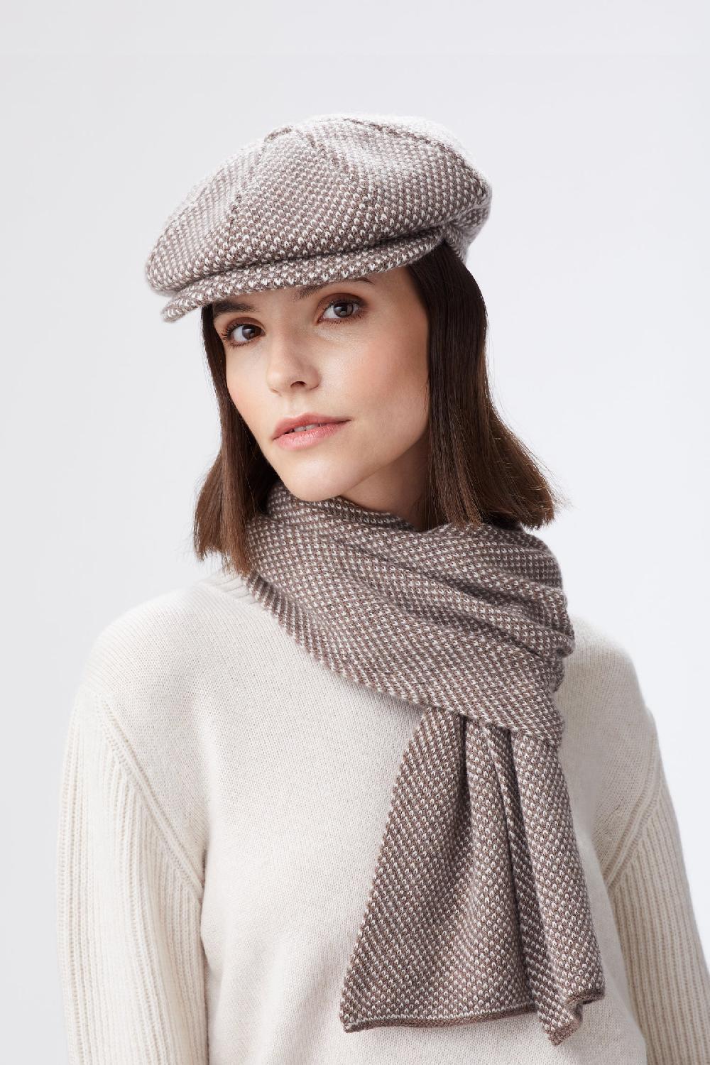 lock & co hatters Whitebridge Cashmere Neck Warmer