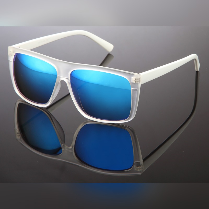 Locs Frosty Transparent Solbriller Med Hvide Stænger – Harderwijk | Blå Spejlglas