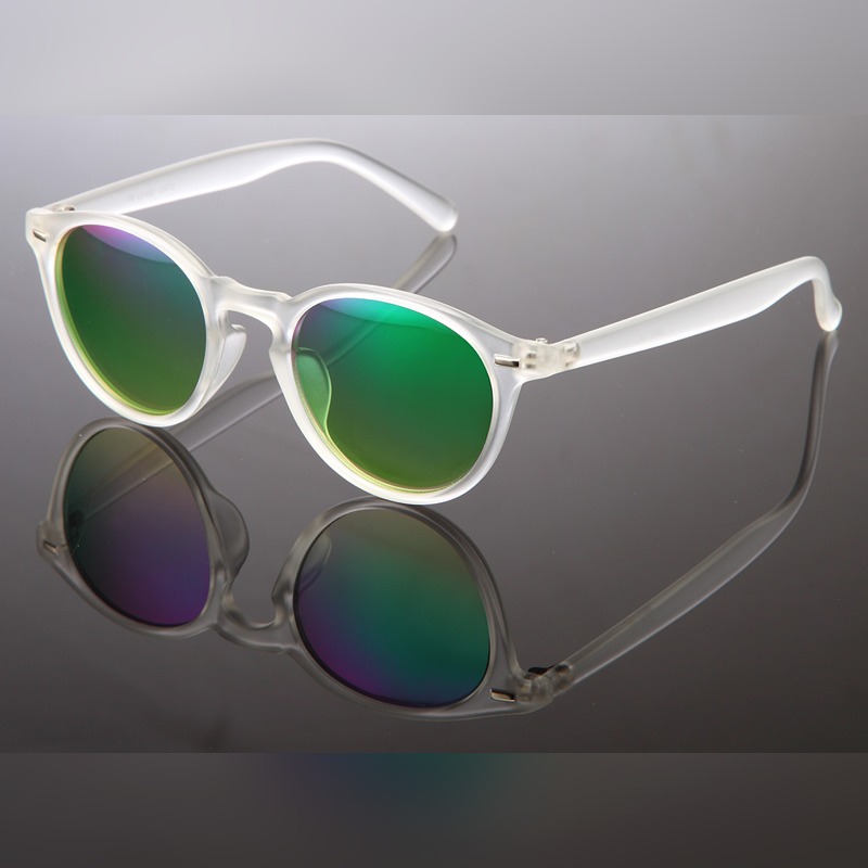 Locs Frosty Transparente Runde Solbriller – Portsmouth | Grønne Fade Glas Med Grøn Spejleffekt