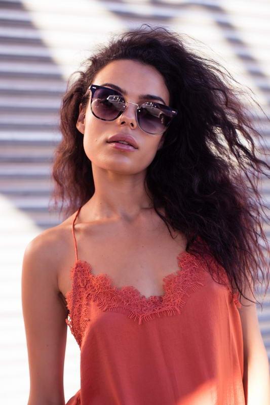 Locs Flat Black Club Solbriller – Mørke Glas