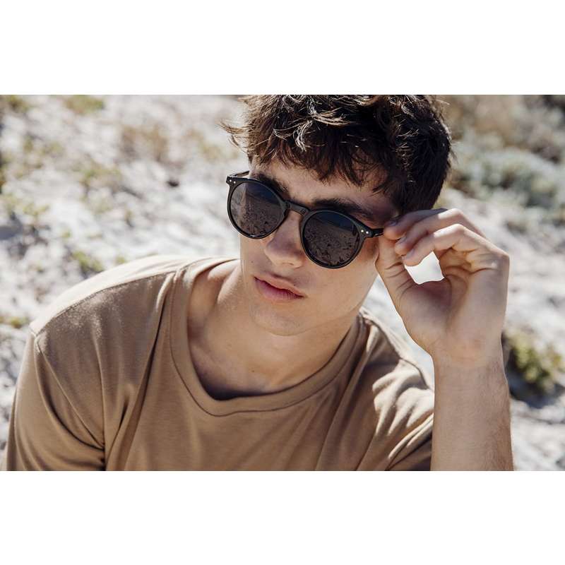 Locs Sorte Runde Solbriller | Nantes – Mørke Glas