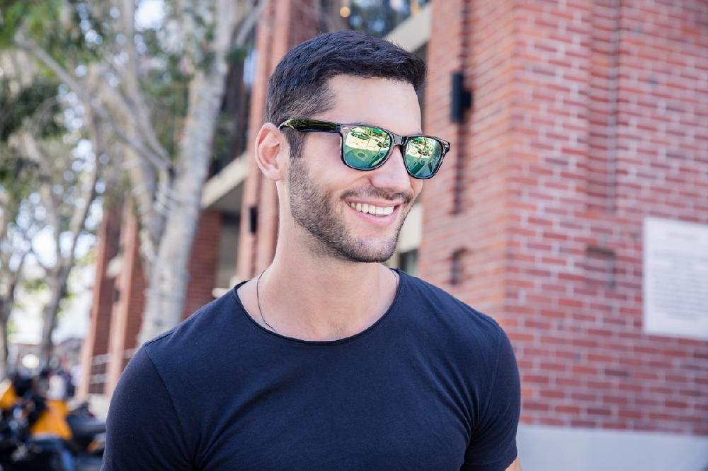 Locs Sorte Wayfarer Solbriller – Grønne Spejlglas