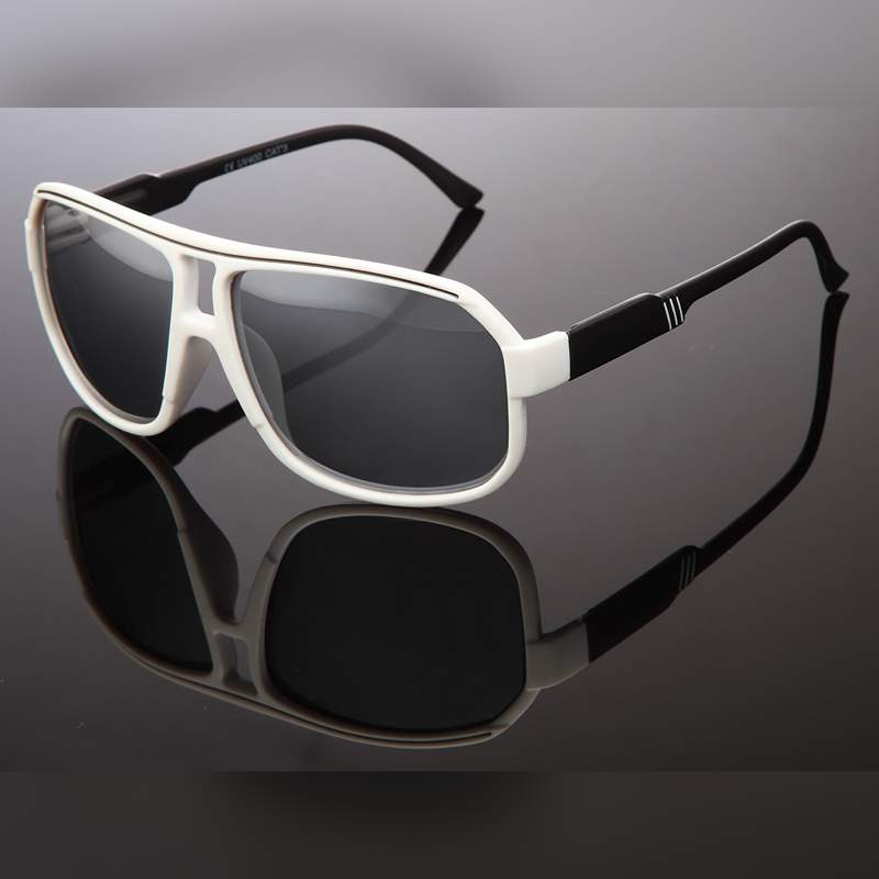 Locs Matte Sorte Og Hvide Millionaire Solbriller – Meppel | Mørke Glas