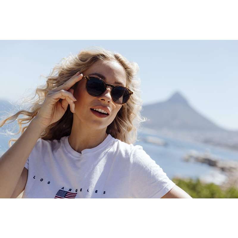 Locs Runde Gyldne Solbriller Med Mørke Striber | Nantes – Mørke Glas