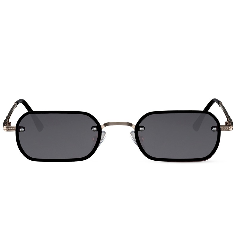 Locs Smalle Y2K Solbriller Med Mørke Glas Og Guld Metal Stel | Menorca