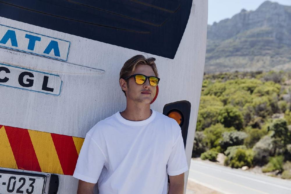 Locs Sorte Fade Wayfarer Style Solbriller – Orange Spejlglas