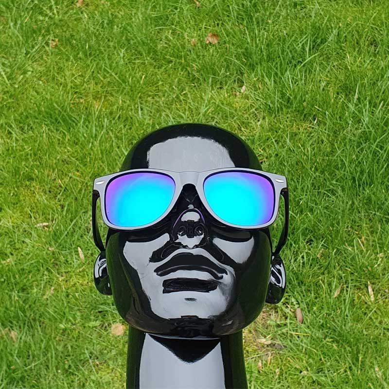 Locs Wayfarer Solbriller Med Blågrønne Spejlglas – Sort