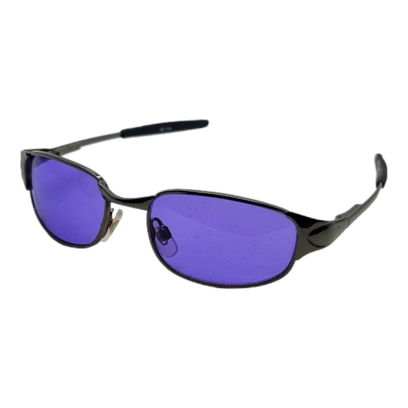 locs Y2K Solbriller med lilla glas og mørkt metal stel | Geneva