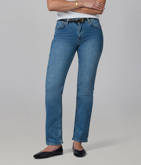Lola Jeans DENVER-DIS2 High Rise Straight Jeans Dim Sky 2